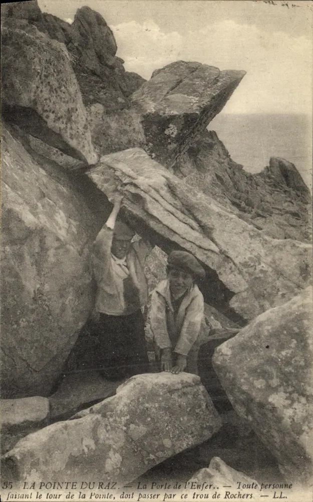 La Pointe du Raz — Die Pforte zur Hölle — LL. — N° 35 - Vorderseite