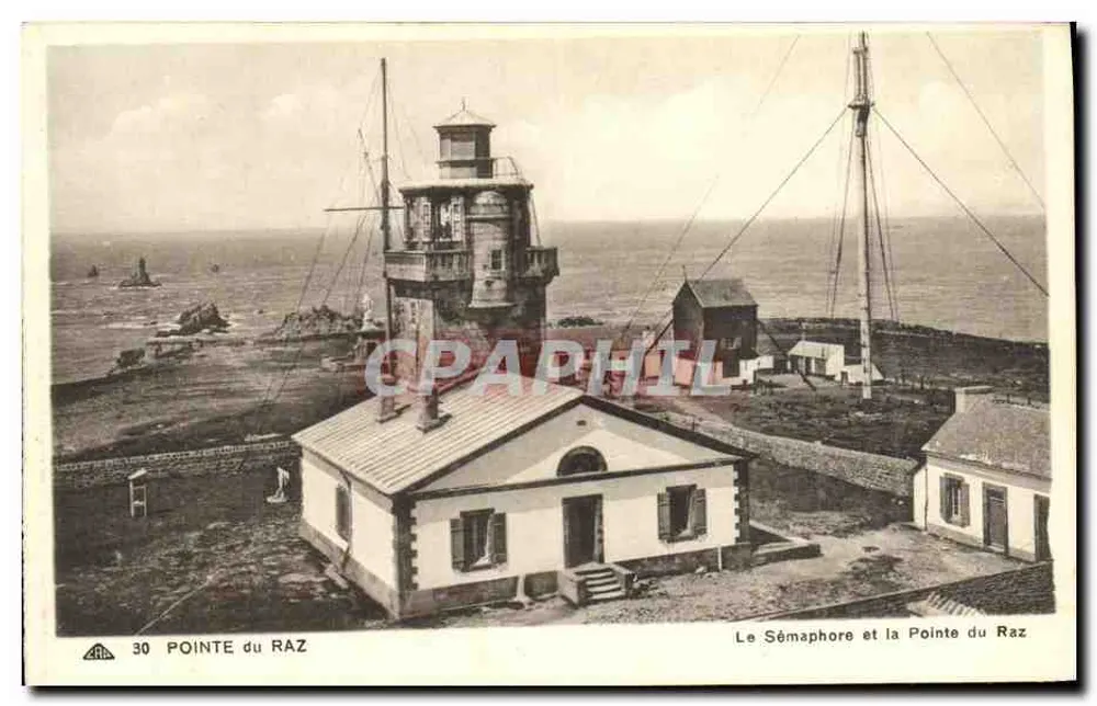 Le Sémaphore et la Pointe du Raz — éditeur CH des Arts Photomécaniques, Strasbourg - Frente