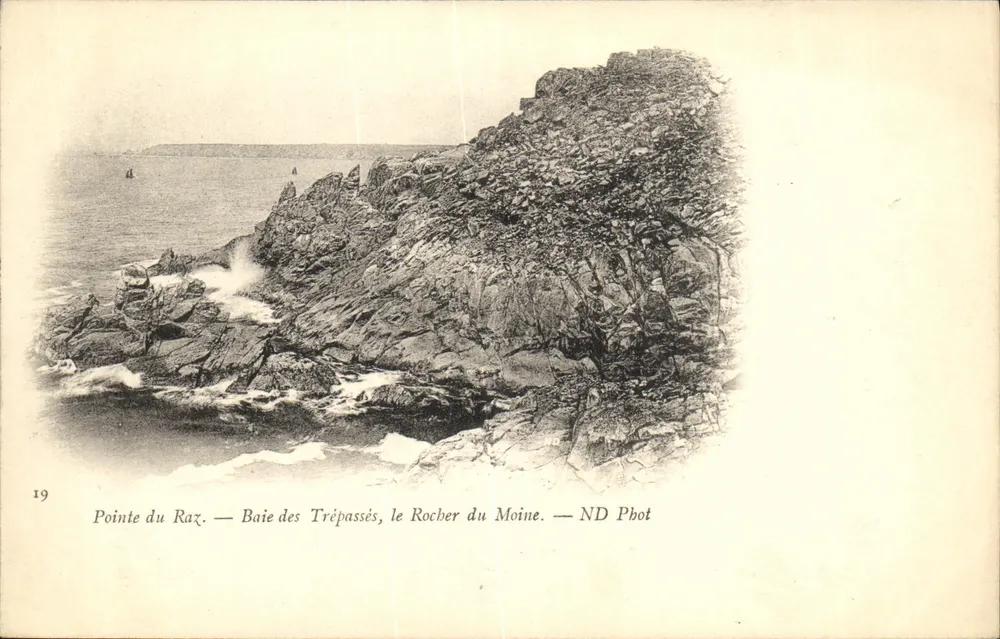 Pointe du Raz — Bucht der Toten, der Mönchspfahl — ND Phot - Vorderseite