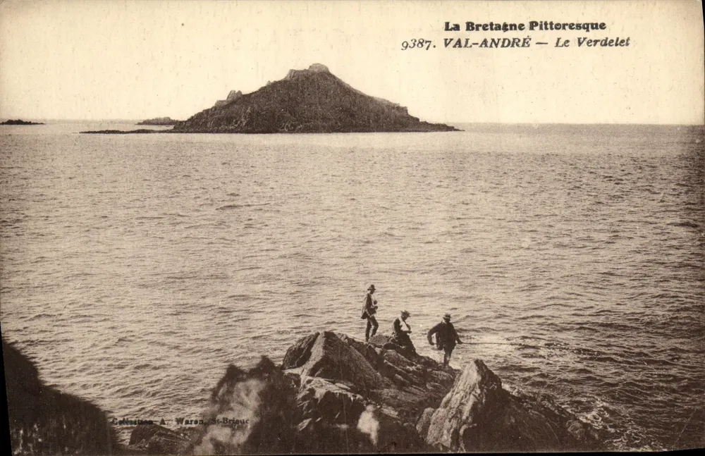 O Verdelet — VAL-ANDRÉ — A Bretanha Pitoresca - Frente