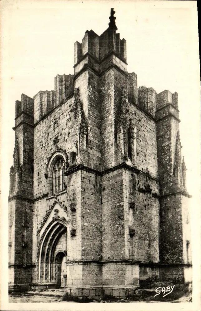 St Guenole-Penmarc'h (Finistère) — Die Quadratische Turm — Gaby - Vorderseite
