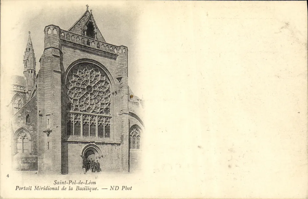 Saint-Pol-de-Léon — Südportal der Basilika — ND Phot - Vorderseite