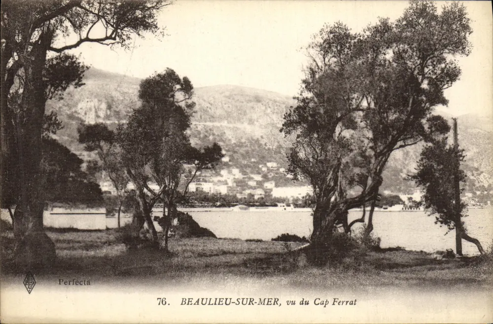Beaulieu-sur-Mer, vista do Cap Ferrat — Perfecta, n° 76 - Frente