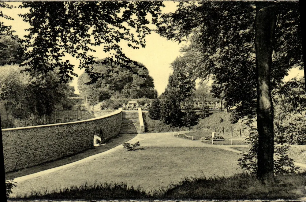 Liège - Der Enclos der Fusillés der Citadel — Éditions « Archénum » — Nr. 2168 - Vorderseite