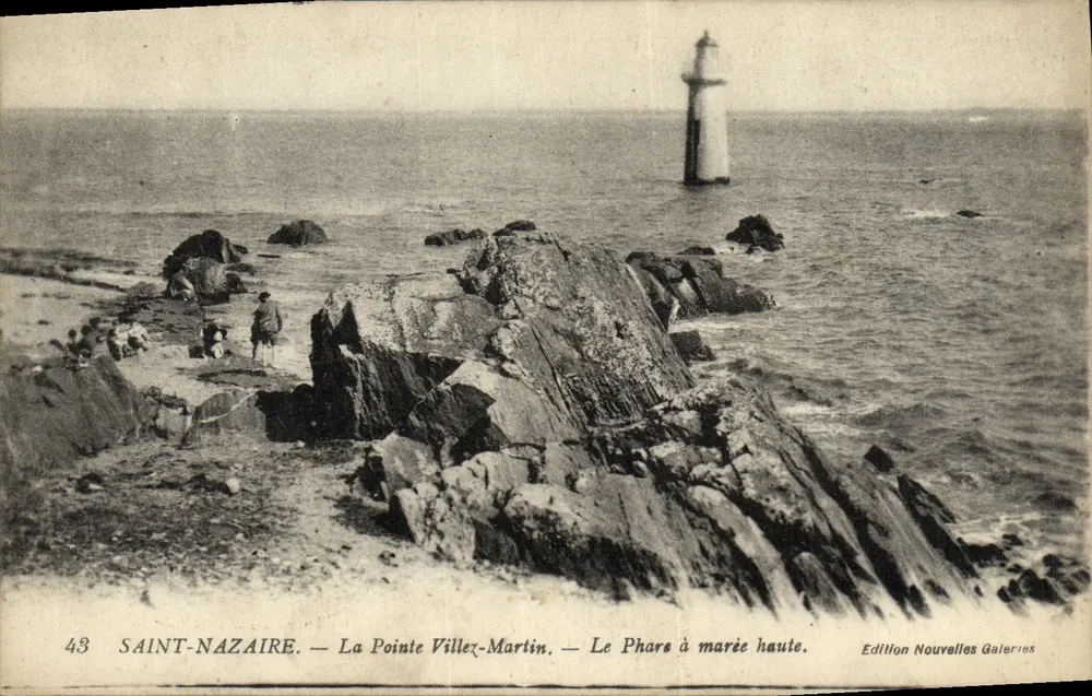 Saint-Nazaire — La Pointe Viller-Martin — Der Leuchtturm bei Ebbe — Édition Nouvelles Galeries, n°43 - Vorderseite