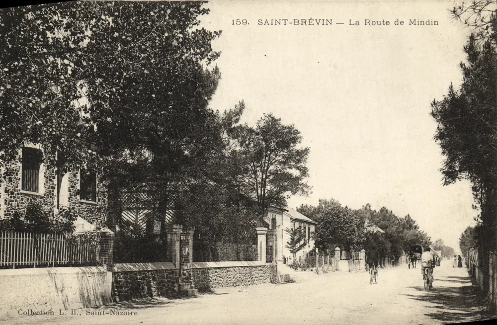 Saint-Brévin — A Estrada de Mindin — Coleção L. B., Saint-Nazaire - Frente