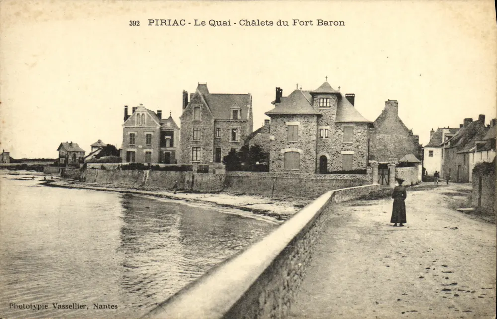 Piriac - Der Kai - Chalets des Fort Baron — Phototypie Vassellier, Nantes, n°392 - Vorderseite