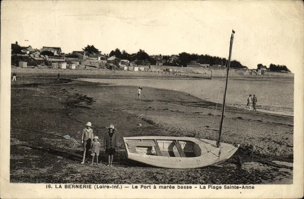 La Bernerie (Loire-Inf.) — Der Hafen bei Ebbe — Strand Sainte-Anne - Vorderseite