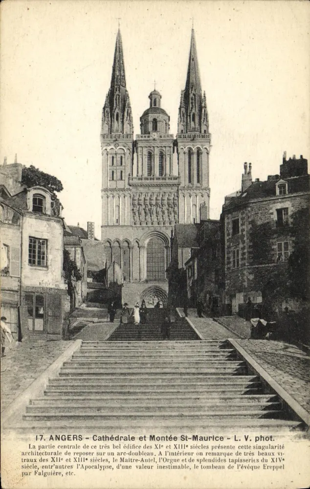 Angers - Catedral e Subida de São Maurício — L. V. fot. - Frente