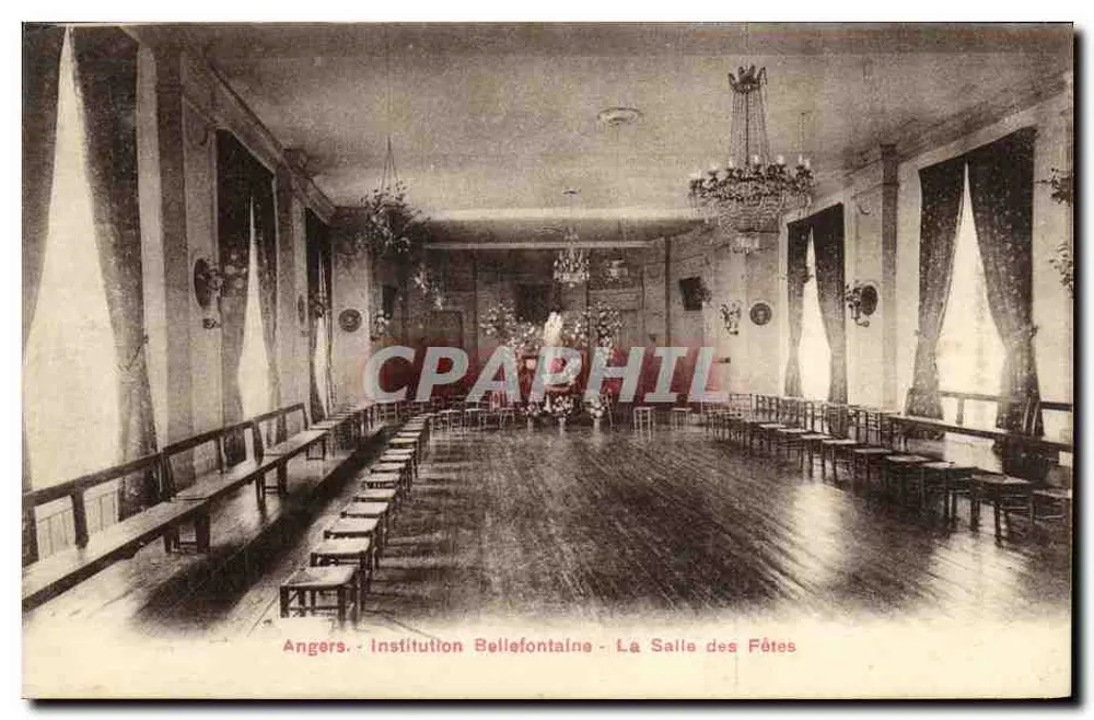 Angers - Bellefontaine Institution - Die Saal der Feierlichkeiten - Vorderseite
