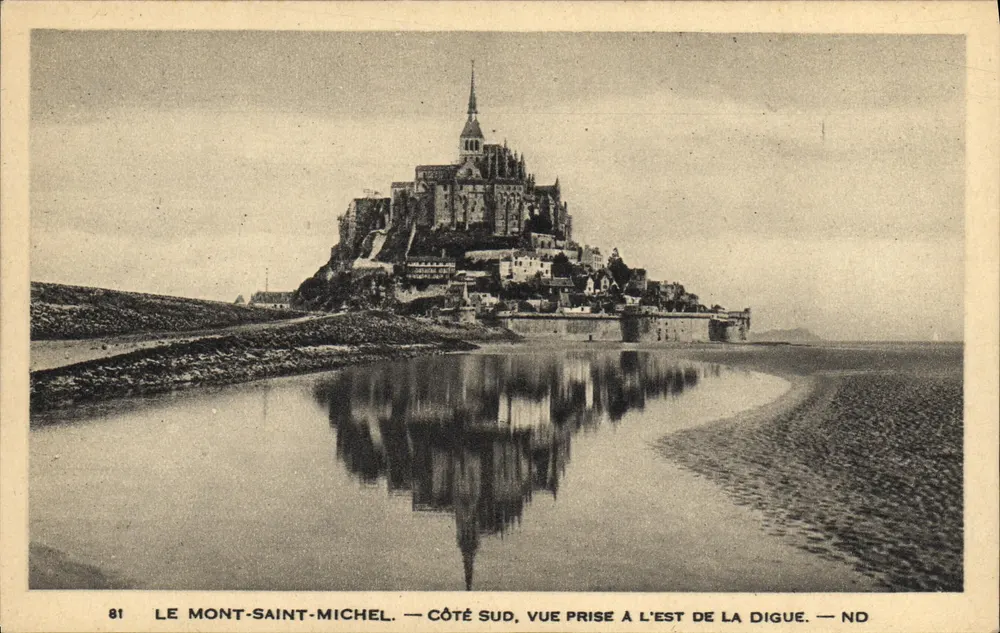 Mont Saint-Michel — Südseite, Ansicht vom Osten der Deiche — NO 81 - Vorderseite