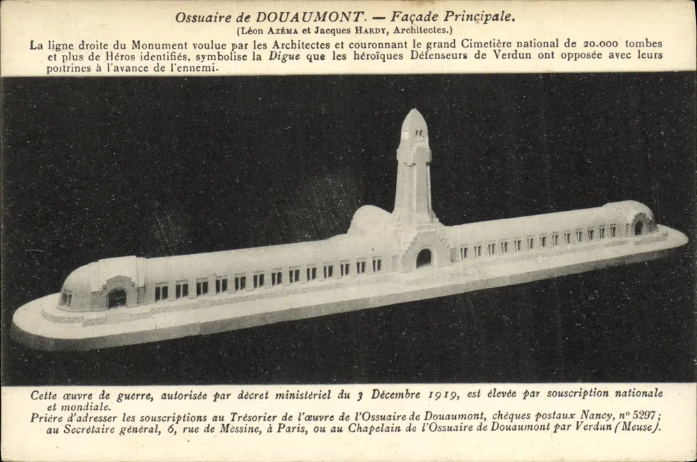 Ossuar von Douaumont — Hauptfassade — Phototypie A. Humblat - Nancy, n° 5297 - Vorderseite