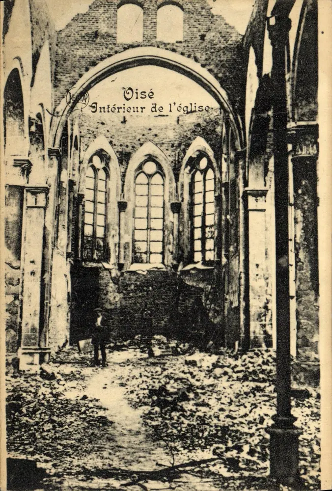 Oisé — Interior da igreja — Oise - Frente