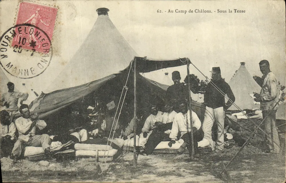 Camp de Châlons — Sous la Tente — Librairie Militaire Guérin, Mourmelo - Vorderseite
