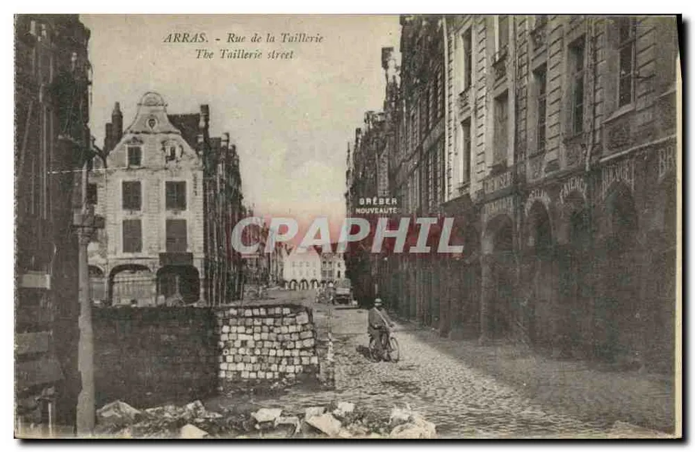 Arras - Rue de la Taillerie — Straßenszene mit Gebäuden und Fahrradfahrer — Verlag Gréber - Vorderseite