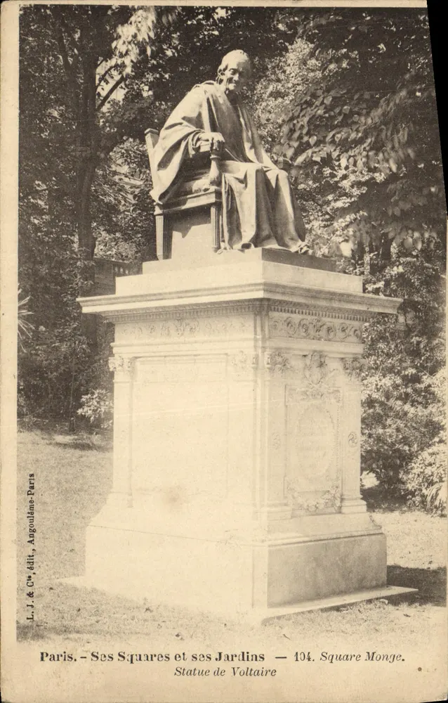 Statue Voltaire — Place Monge — L.J. & Cie, Paris - Vorderseite