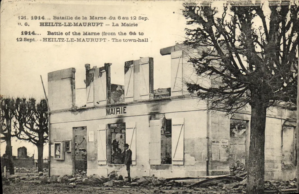 Heiltz-le-Maurupt — Rathaus zerstört während der Schlacht an der Marne — A. Gaulfier, Saint-Bliac - Vorderseite