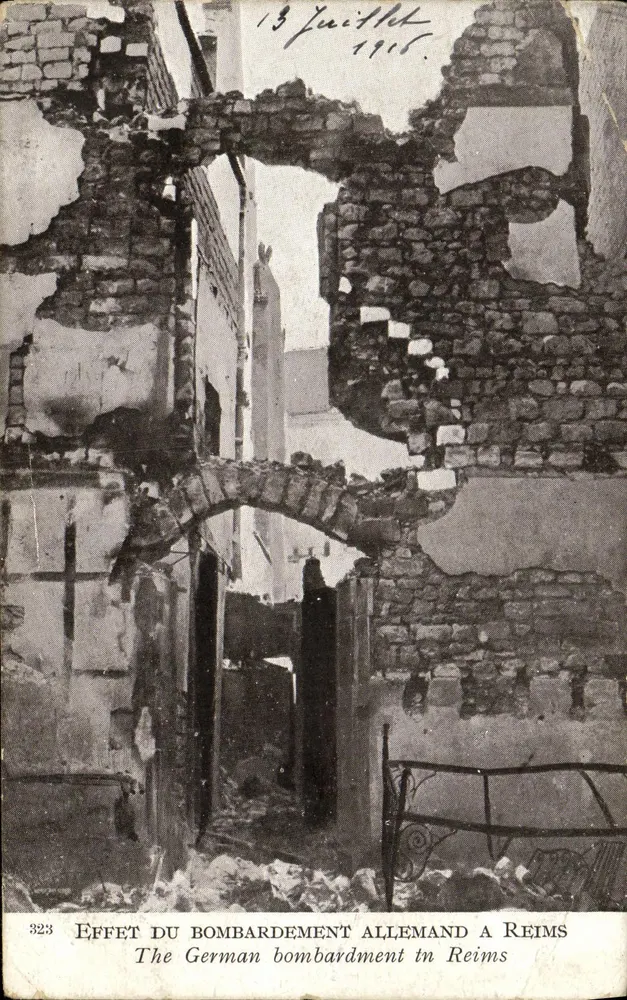 Wirkung des deutschen Bombenangriffs in Reims — 13. Juli 1916 — Serie 323 - Vorderseite