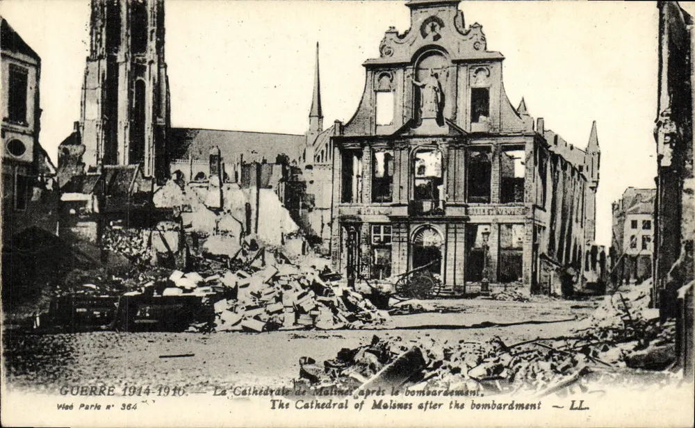 Kathedrale von Malines — Nach dem Bombardement — Vied Parke n° 384 - Vorderseite