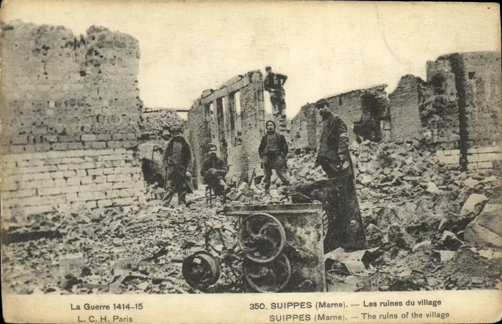 Suippes (Marne) — Les ruines du village — L.C.H. Paris n°350 - Vorderseite