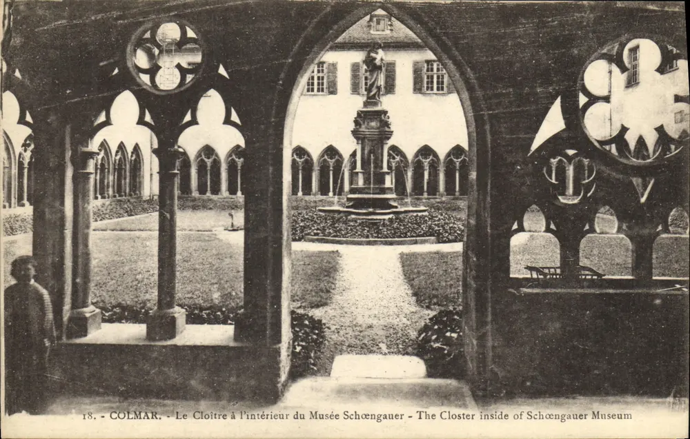 कोलमार - स्कोएंगाऊअर म्यूजियम के भीतर क्लोइस्टर - The Cloister inside of Schoengauer Museum - आगे