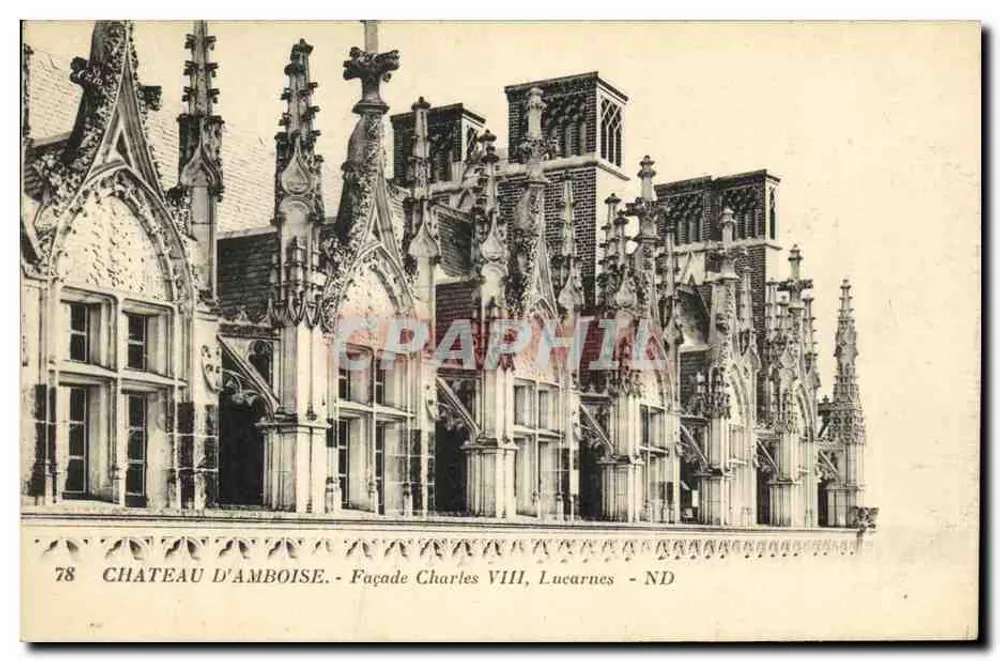 Castelo de Amboise — Fachada de Carlos VIII, Lucarnas — ND - Frente