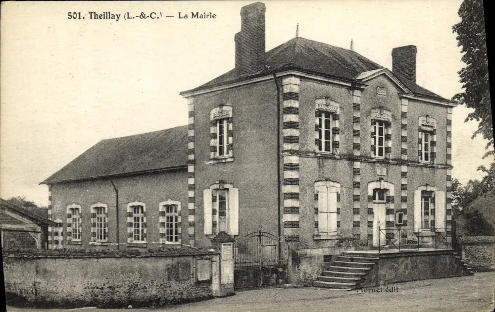 Theillay (L.-&-C.) — A Prefeitura — editor Tornet - Frente