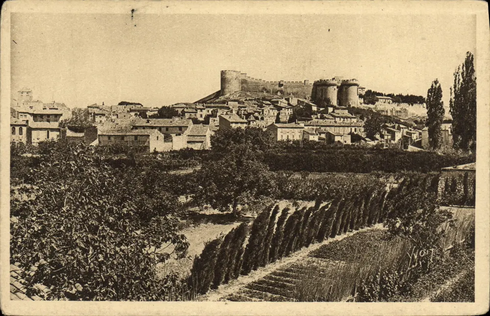Villeneuve-lès-Avignon — O Castelo Forte — Les Éditions d'Art Yvort, Paris - Frente