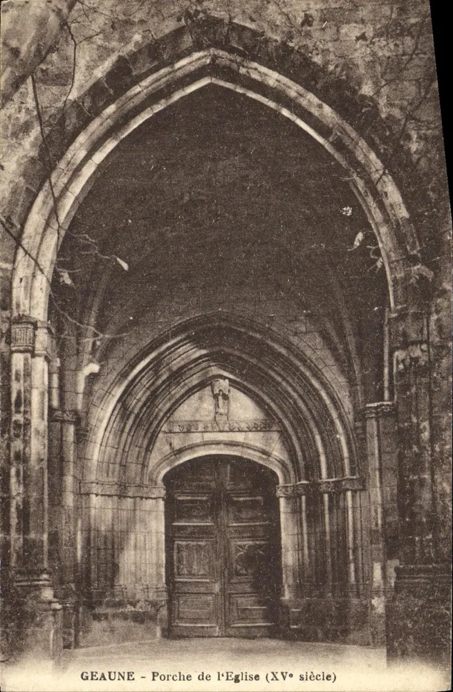 Géaune — Portal da Igreja (século XV) — Ayma photographie Desnoguès Editora - Frente