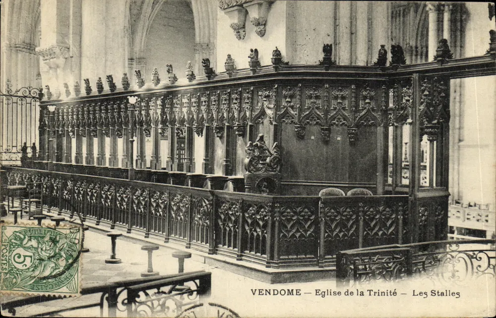 VENDÔME — Igreja da Trindade — As Stalles - Frente