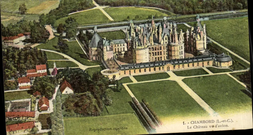 Chambord (Loir-et-Cher) — O Castelo visto de avião — L. Lenormand, Castelos - Frente