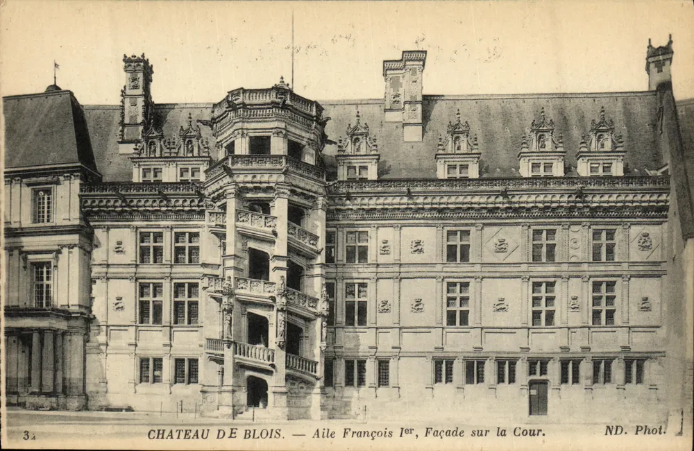 Château de Blois — Flügel von François Ier, Fassade zum Hof — ND. Phot. - Vorderseite