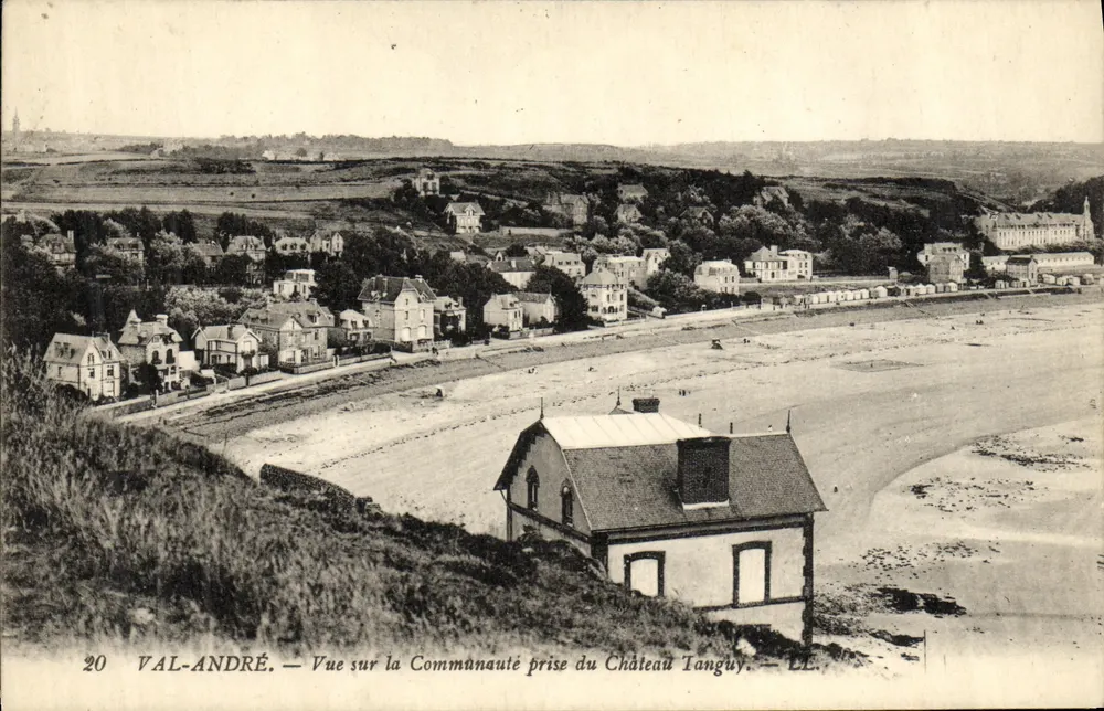 Val-André — Blick auf die Gemeinschaft vom Château Tanguy — LL - Vorderseite