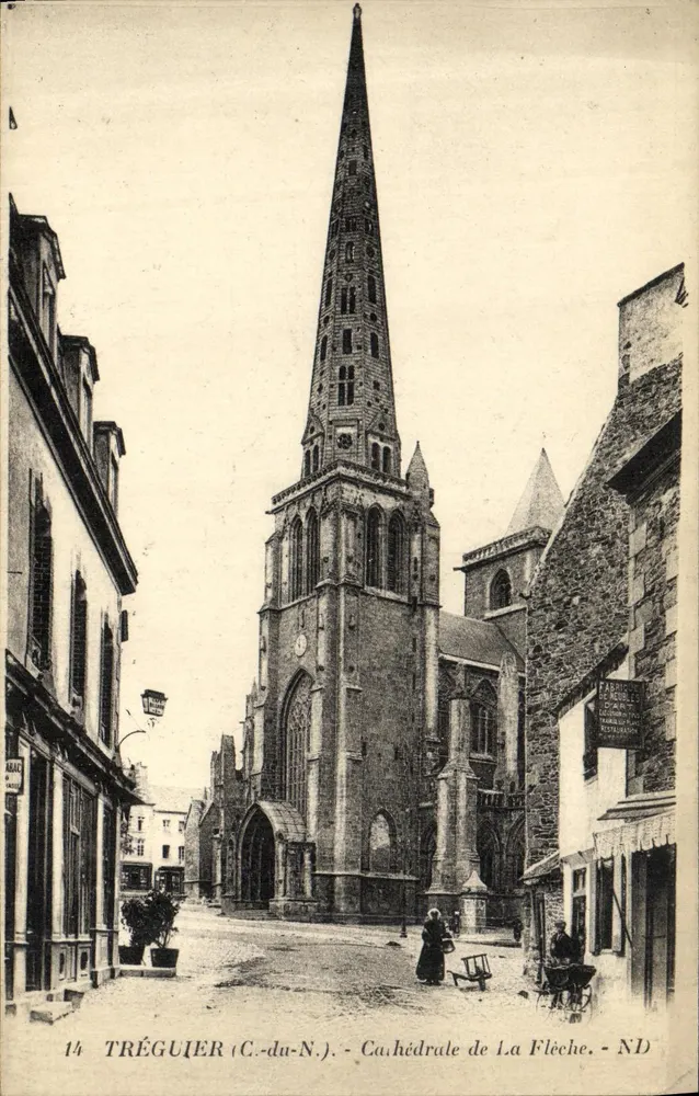 Tréguier (C.-du-N.) — Catedral de La Flèche — ND - Frente