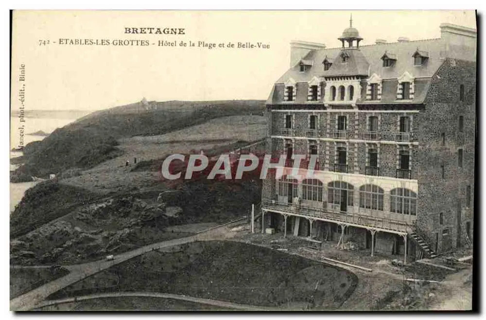 Étables-les-Grottes — Hotel de la Plage et de Belle-Vue — Mangel, phot.-édit., Binic - Vorderseite