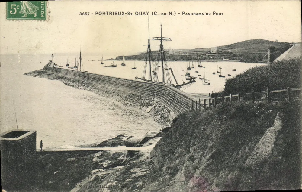 Portrieux-St-Quay (C.-du-N.) — Panorama des Hafens — Fot. Masselliere - Vorderseite