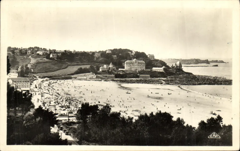 La Plage de Trestracu — Allgemeiner Blick — REAL-PHOTO C.A.P. - Paris, n° (47) - Vorderseite