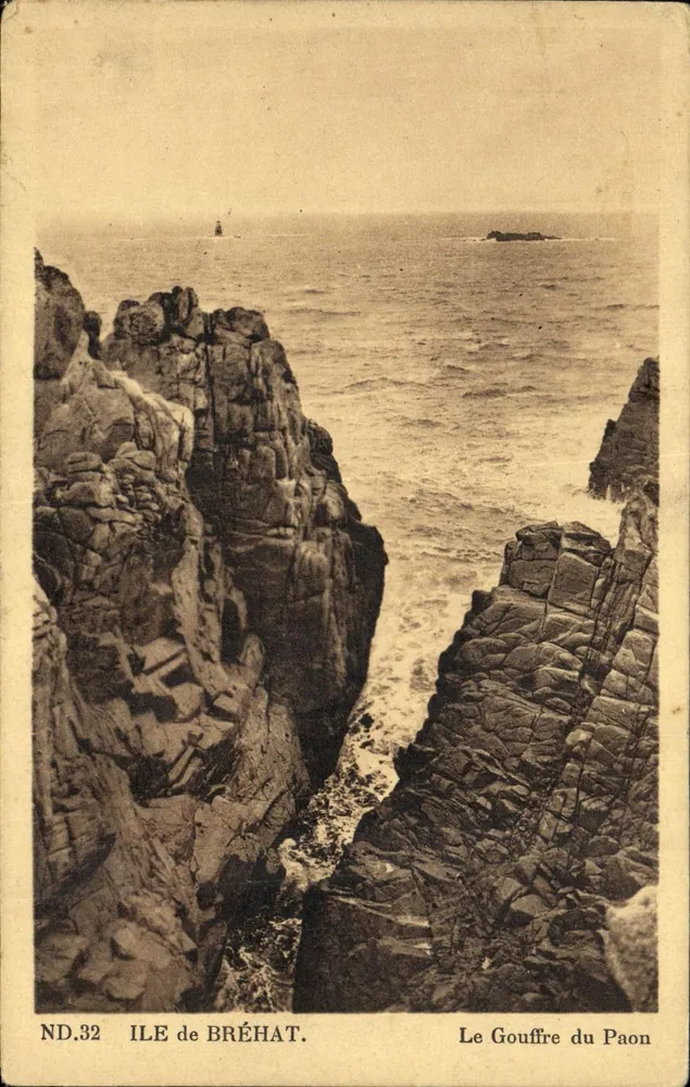 Ilha de Bréhat — O Gouffre do Pavão — Edição Cotele, n° ND.32 - Frente