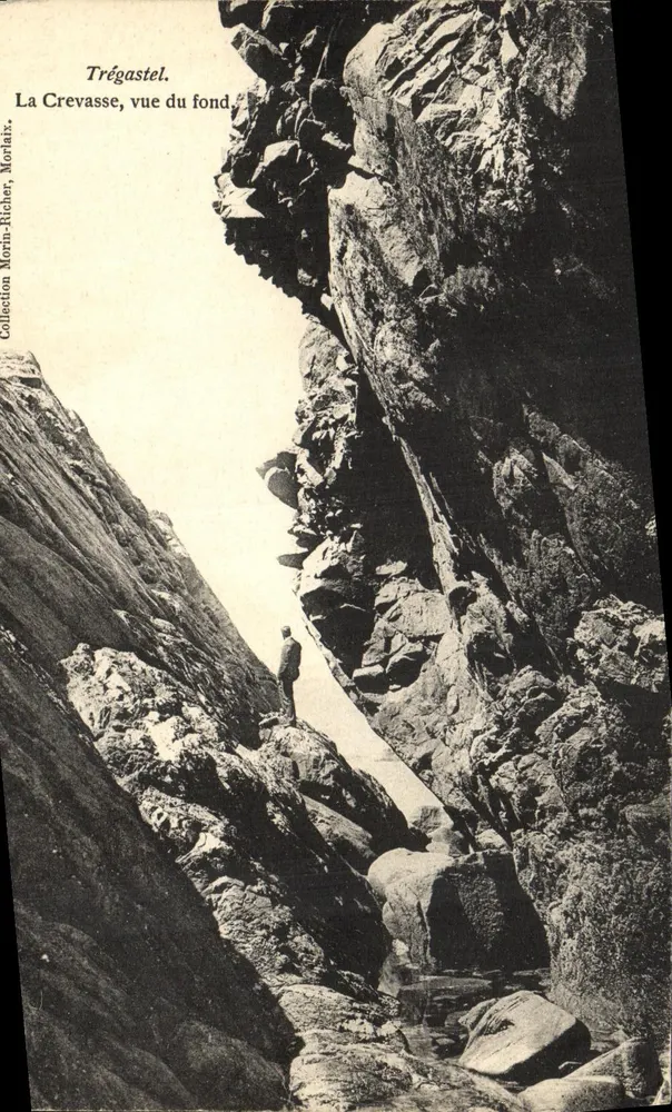 Tréagastel — La Crevasse aus der Ferne betrachtet — Sammlung Morin-Richer, Morlaix - Vorderseite