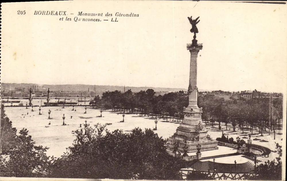 Bordeaux — Monument der Girondinen und die Quinconces — LL - Vorderseite