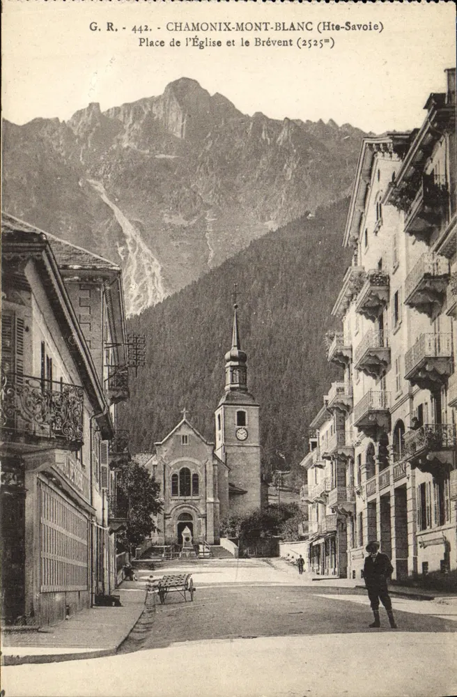 Chamonix-Mont-Blanc — Place de l'Église und der Brévent (2525m) — G. R. n° 442 - Vorderseite
