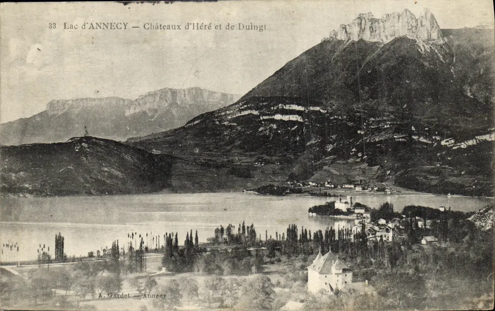 Lago de Annecy — Castelos de Héré e de Duingt — A. Gardet — Annecy - Frente