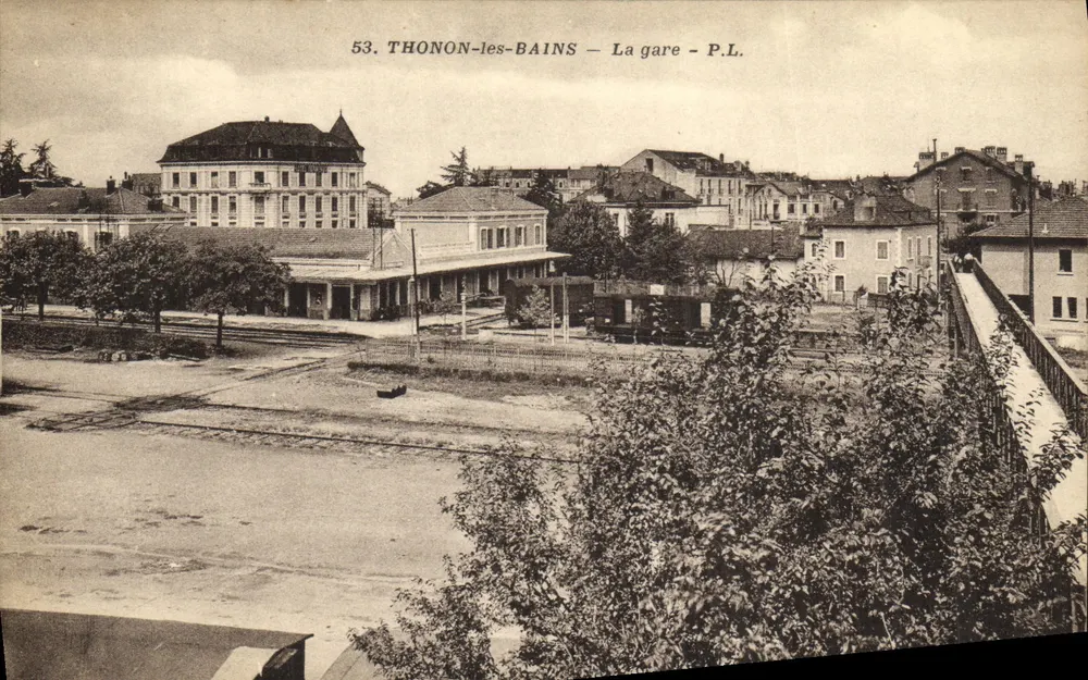Thonon-les-Bains — A estação — P.L. - Frente