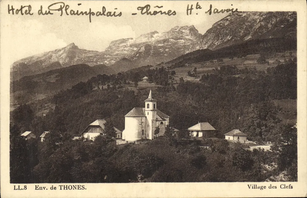 Village das Clefs — Environs de Thônes — Hôtel du Plainpalais — Haute-Savoie - Frente
