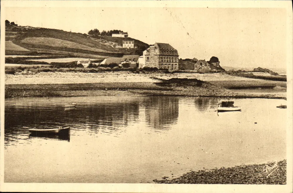 L'Arcouest (C.-du-N.) — O Hotel Le Barbu diante do mar — Edição Le Barbu - Frente