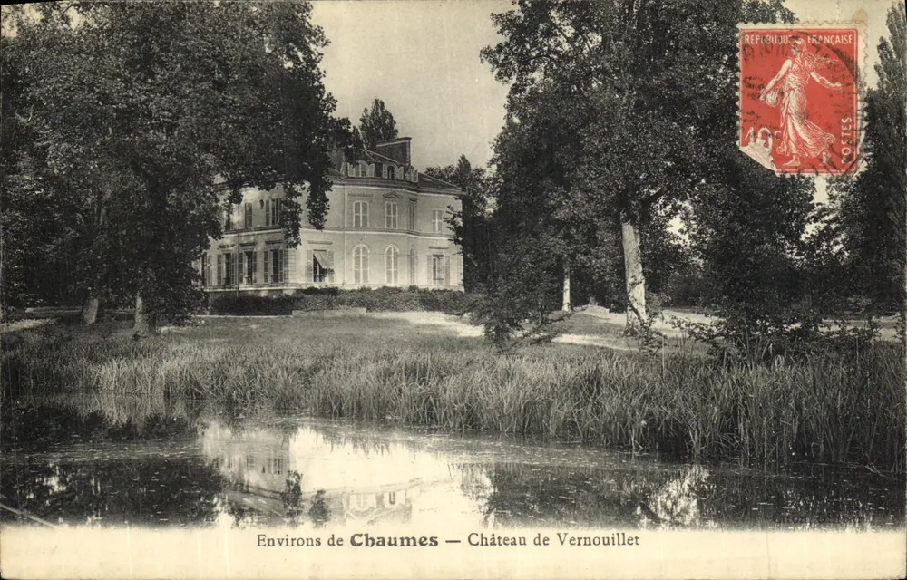 Arredores de Chaumes — Castelo de Vernouillet - Frente