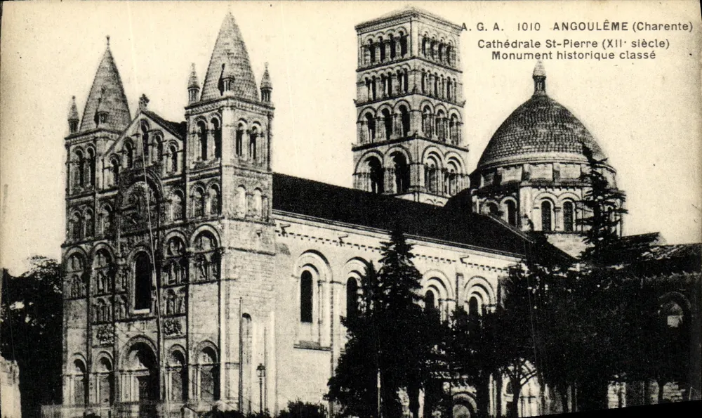 Kathedrale Saint-Pierre — Angoulême (Charente) — A.G.A. 1010 - Vorderseite