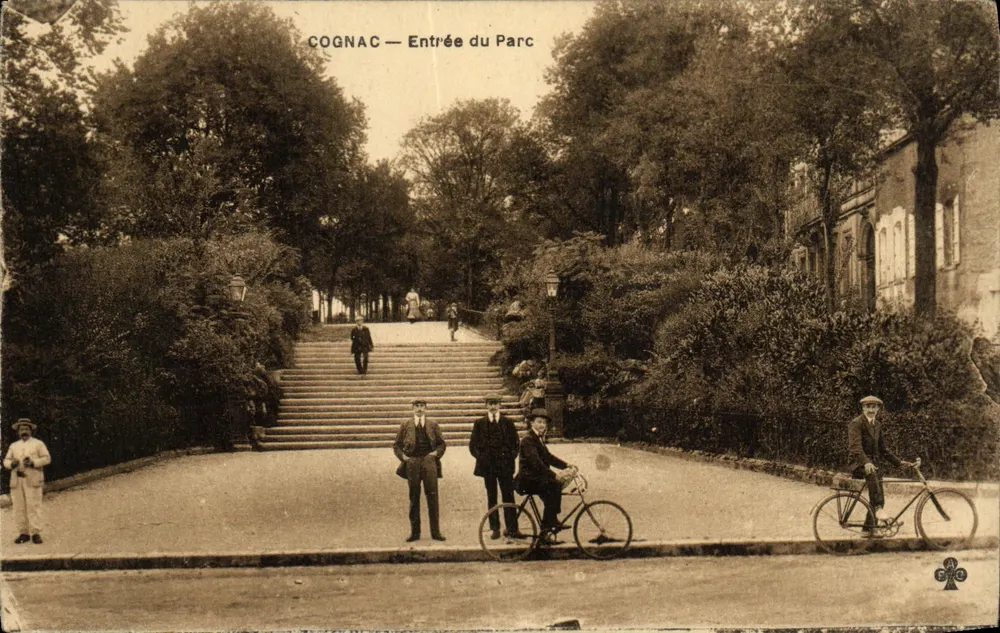Cognac — Entrada do Parque — Editor não identificado - Frente