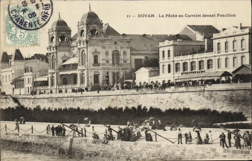 Royan - A Pesca ao Carrelet diante de Foncillon — editor Nouvelles Galeries - Frente