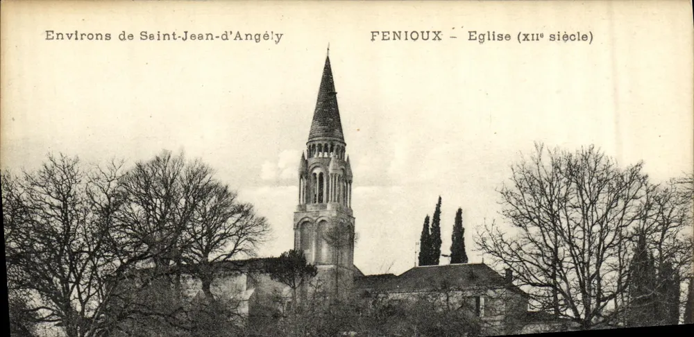 Fenieux — Kirche (12. Jahrhundert) — Umgebung von Saint-Jean-d'Angély - Vorderseite